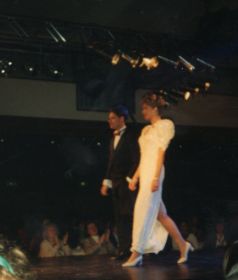 e Huis ter Duin Ladies Circle.jpg